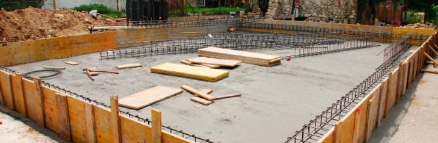 Skuteczne metody zabezpieczenia fundamentów przed wilgocią i wodą Skuteczne metody zabezpieczenia fundamentów przed wilgocią i wodą