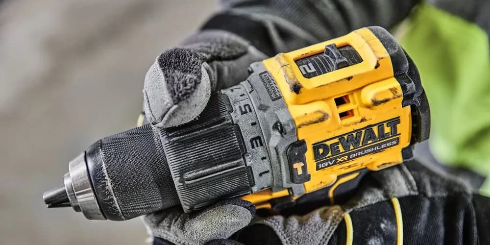 Wiertarko wkrętarka z udarem czy bez: jak dokonać najlepszego wyboru Wiertarko wkrętarka z udarem czy bez: jak dokonać najlepszego wyboru