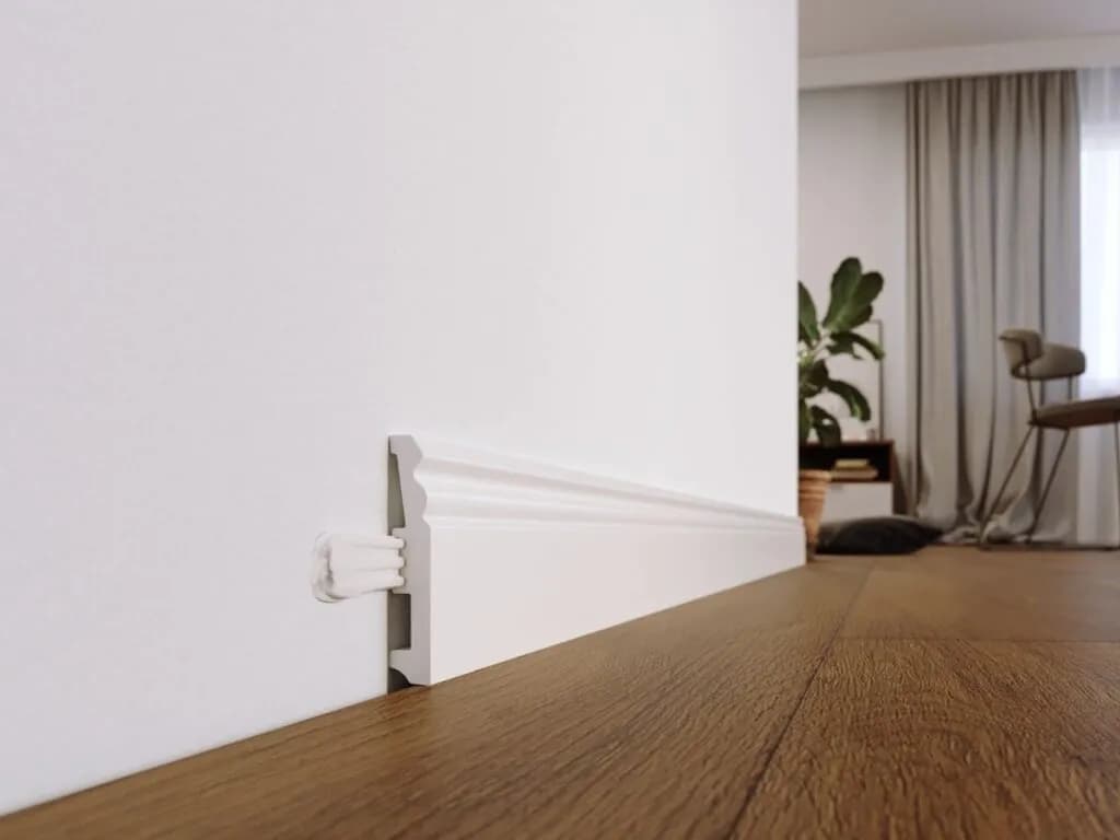 Prosty sposób jak zamontować listwę przyblatową bez specjalnych narzędzi Prosty sposób jak zamontować listwę przyblatową bez specjalnych narzędzi