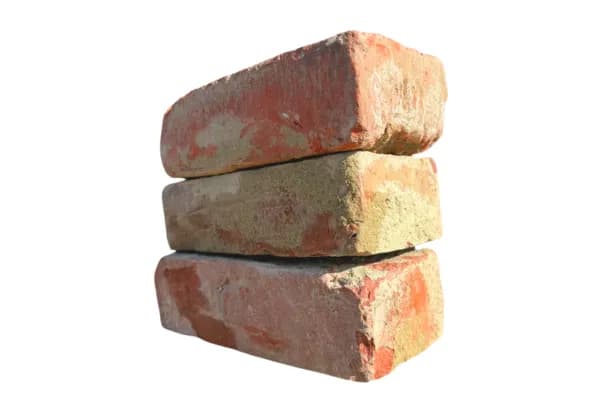 Ile kosztuje cegła z rozbiórki? Sprawdź ceny i jakość materiałów Ile kosztuje cegła z rozbiórki? Sprawdź ceny i jakość materiałów