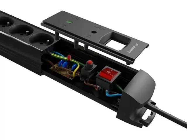 Jak wybrać najlepszą listwę antyprzepięciową i zabezpieczyć sprzęt elektroniczny Jak wybrać najlepszą listwę antyprzepięciową i zabezpieczyć sprzęt elektroniczny