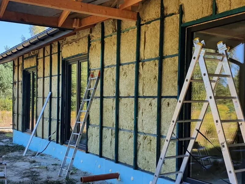 Ile kosztuje metr ocieplenia elewacji? Sprawdź, co wpływa na ceny Ile kosztuje metr ocieplenia elewacji? Sprawdź, co wpływa na ceny