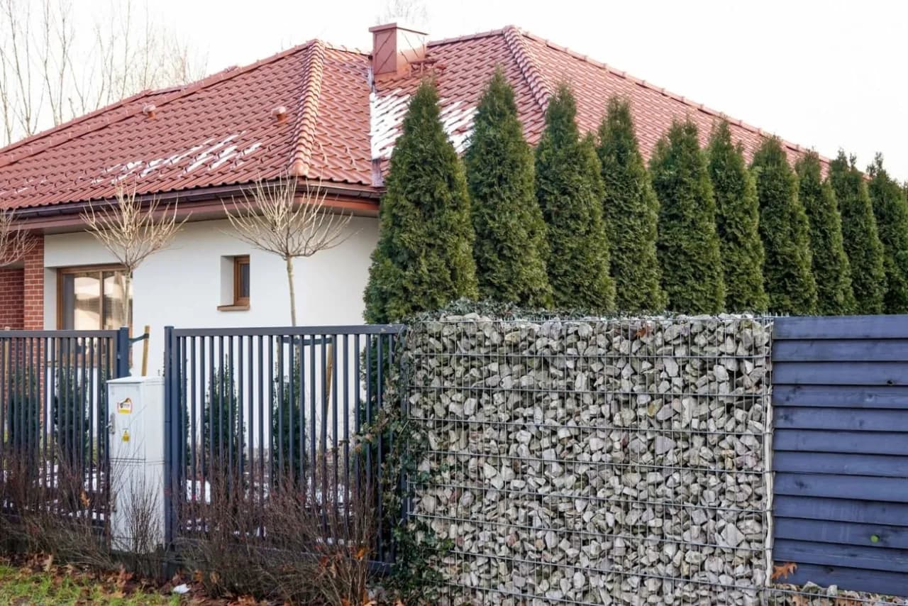 Czy ogrodzenie można odliczyć od podatku? Sprawdź, co musisz wiedzieć Czy ogrodzenie można odliczyć od podatku? Sprawdź, co musisz wiedzieć