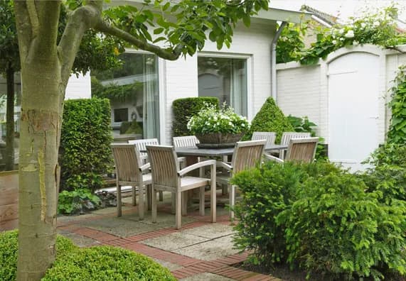 Jak ogrodzić ogródek w bloku - praktyczne porady i ważne zasady Jak ogrodzić ogródek w bloku - praktyczne porady i ważne zasady